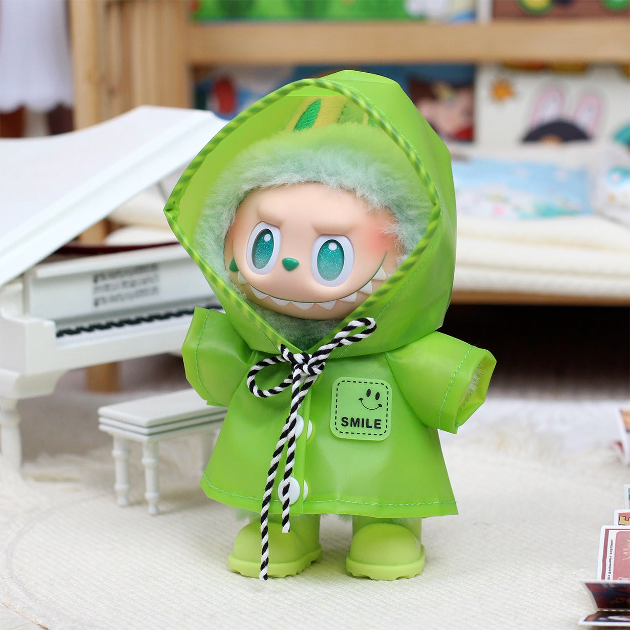 17cm Labubu doll raincoat heart - beating macaron Labubu doll clothes vinyl pendant doll clothes only - URANBATO