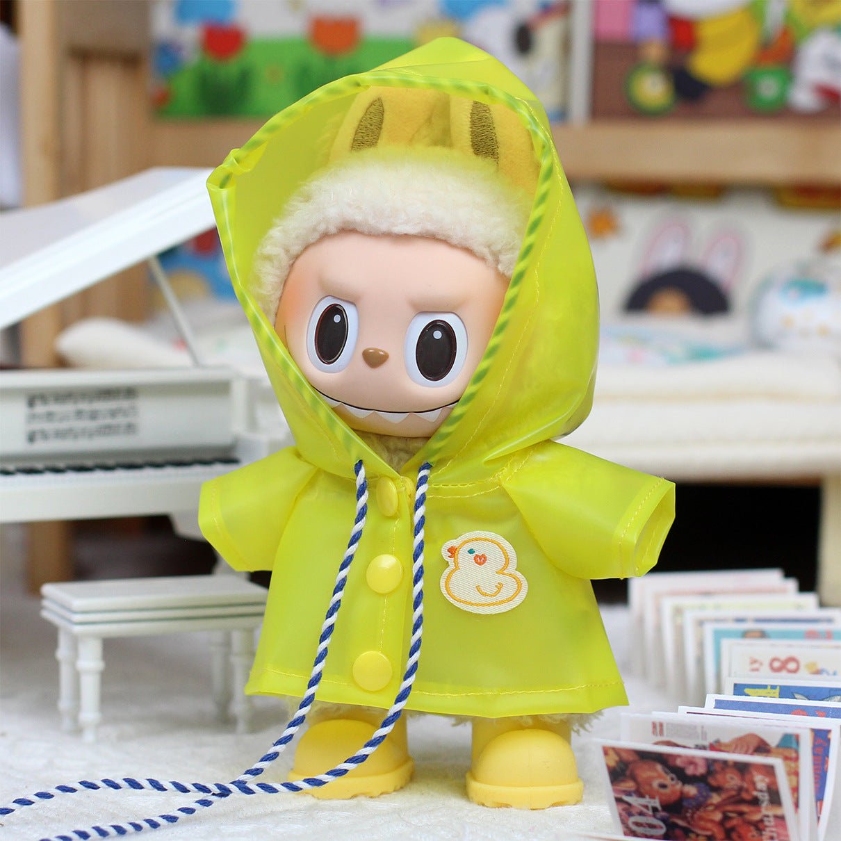 17cm Labubu doll raincoat heart - beating macaron Labubu doll clothes vinyl pendant doll clothes only - URANBATO
