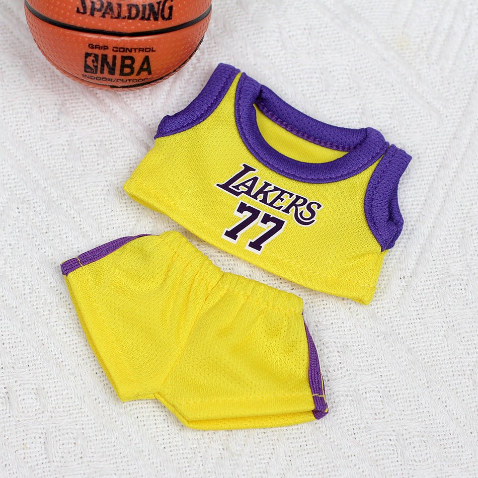 Clothes only 17cm Labubu basketball jersey doll clothes vinyl pendant clothes heart - beating macaron Labubu - URANBATO