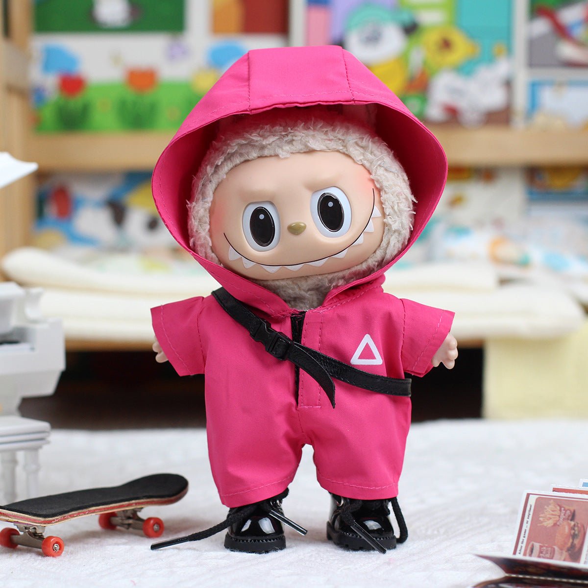 Clothes only | 17cm Labubu doll clothes vinyl pendant doll clothes commando jacket heart - moving Labubu - URANBATO