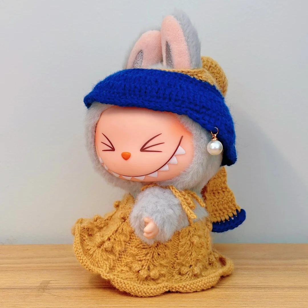 Handmade Knitted "Girl with a Pearl Earring" Inspired Outfit for Labubu Doll - Beanie with Pearl & Ruffled Dress Set (Doll Not Included) - URANBATO