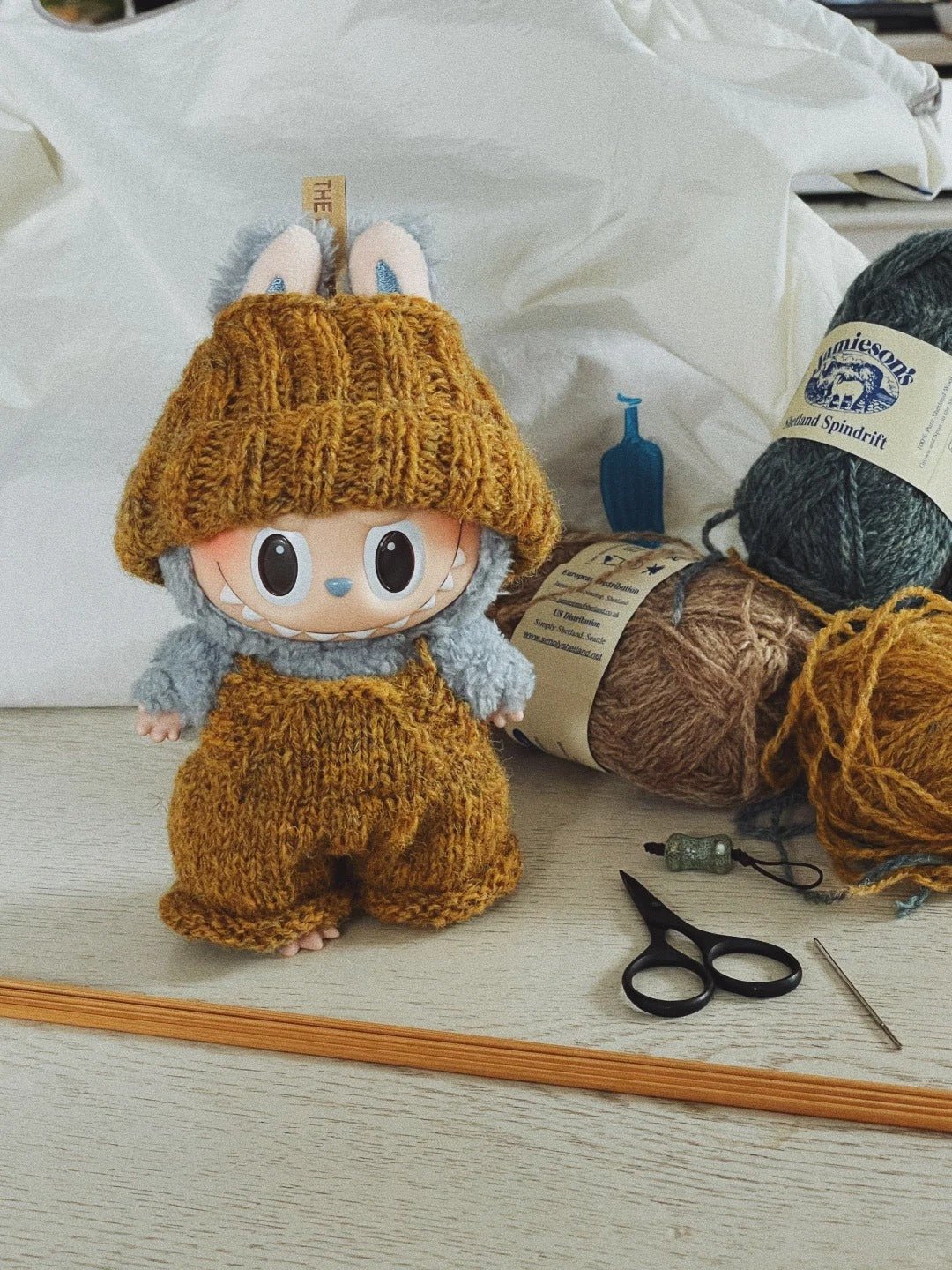 Handmade Knitted Outfit for Labubu Doll - Cozy Beanie & Overalls Set (Doll Not Included) - URANBATO