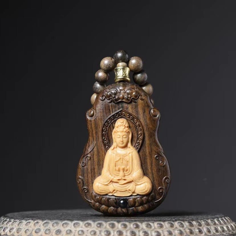 Jingping Guanyin pendant, made of natural old Dara agarwood, carved hand - held pieces, men and women's neck hanging ornaments wood carvings - URANBATO