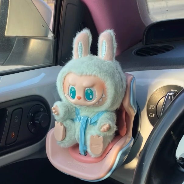 【Labubu doll safety seat】 Labubu doll safety seat air conditioning outlet aromatherapy cute car ornaments - URANBATO