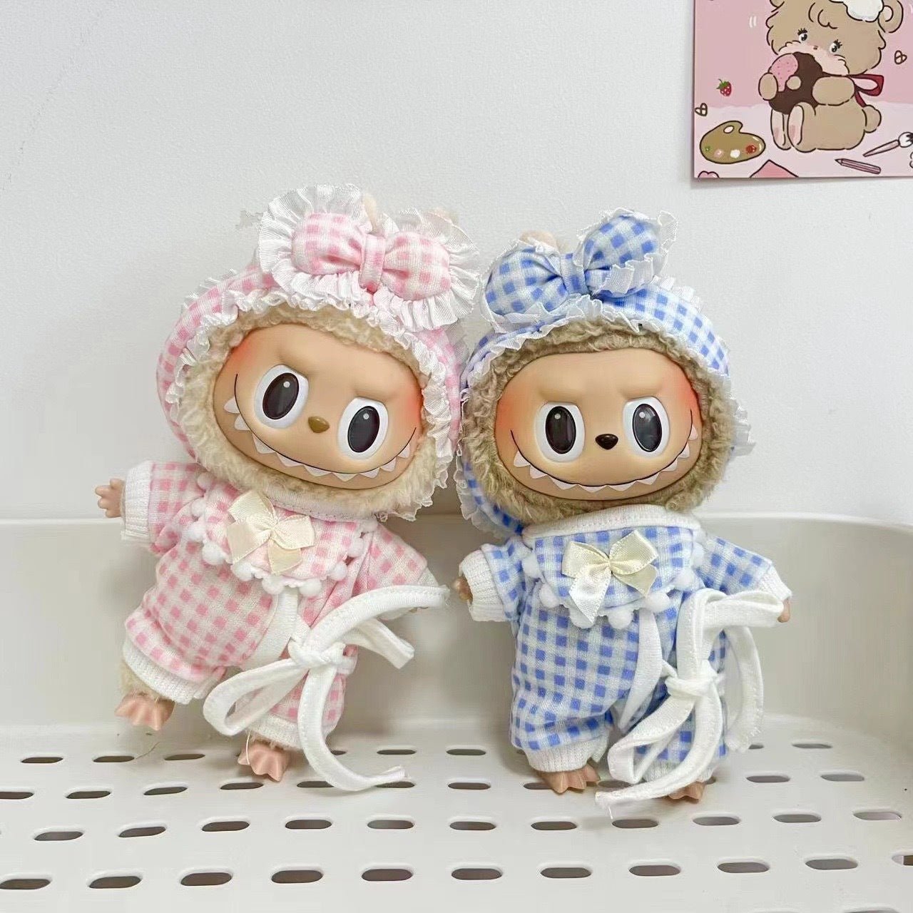 [Labubu Dress Up] 15cm new clothes Labubu blue and pink plaid pajamas three - piece set - URANBATO