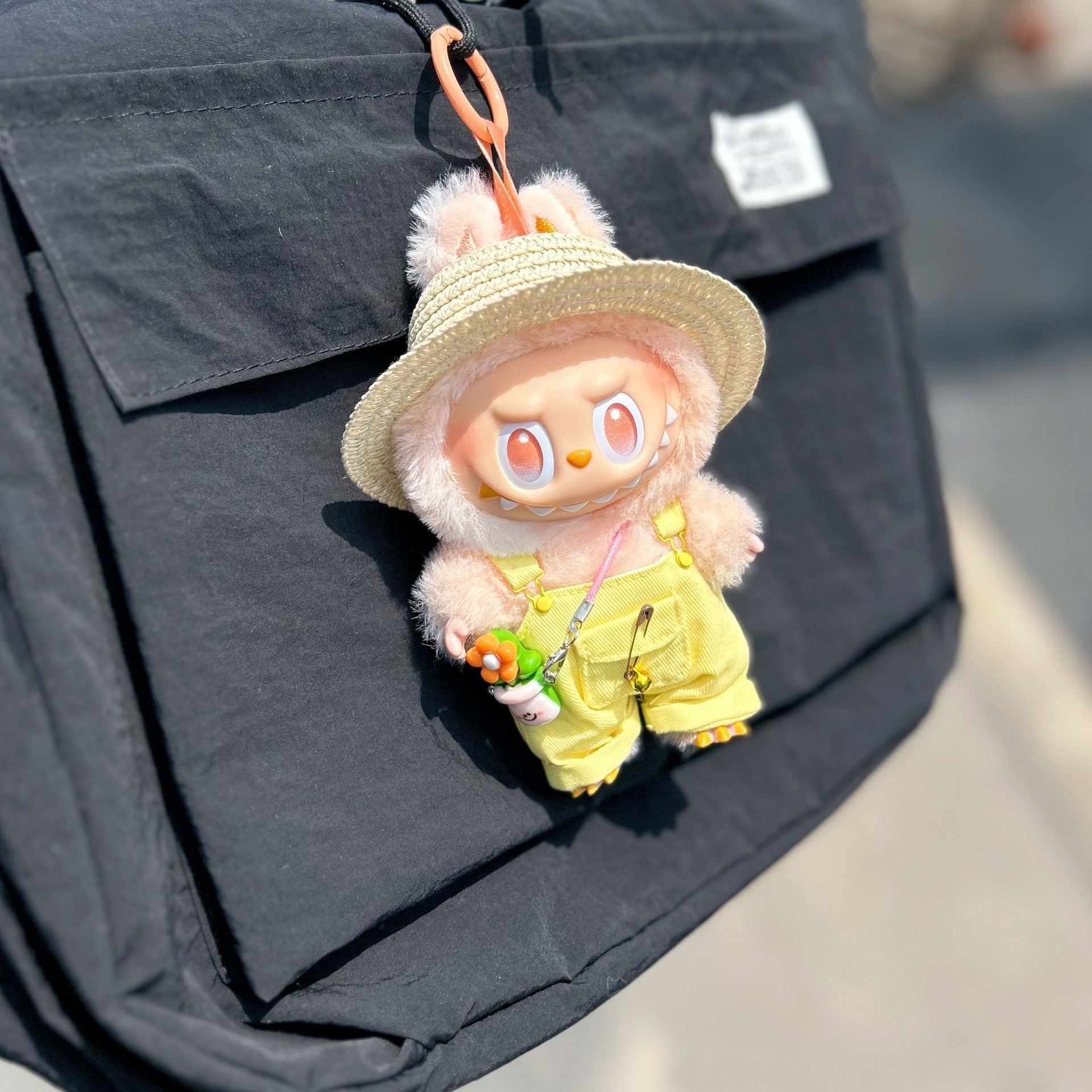 [Labubu Dress Up] 17cm LABUBU Front High Energy Series Straw Hat Overalls Set - URANBATO