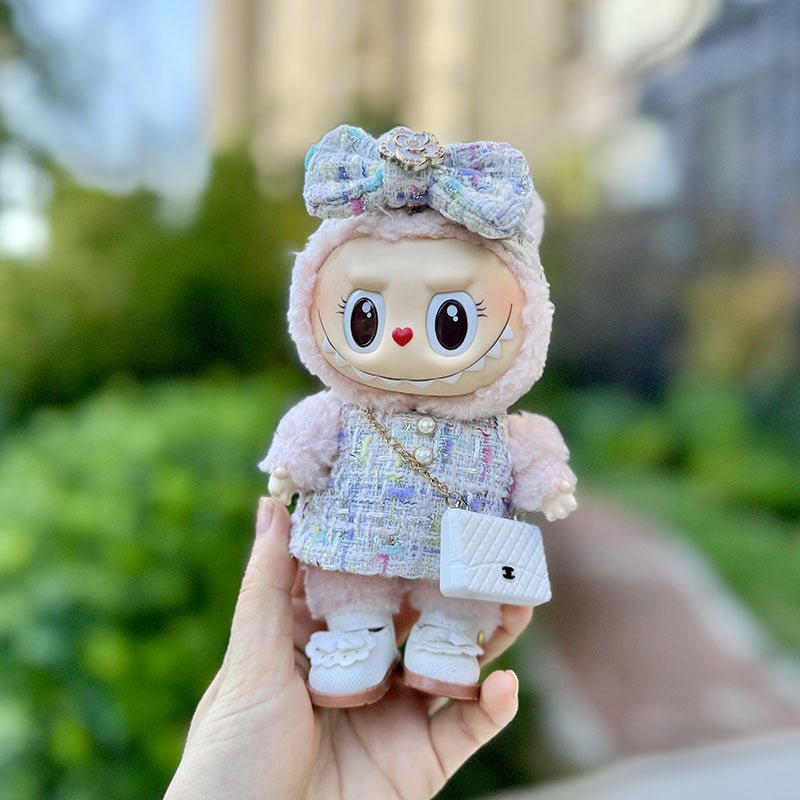 [Labubu Dress Up] First/Second Generation Labubu Doll Clothes Pendant Black/White Fragrant Camellia + Small C Bag - URANBATO
