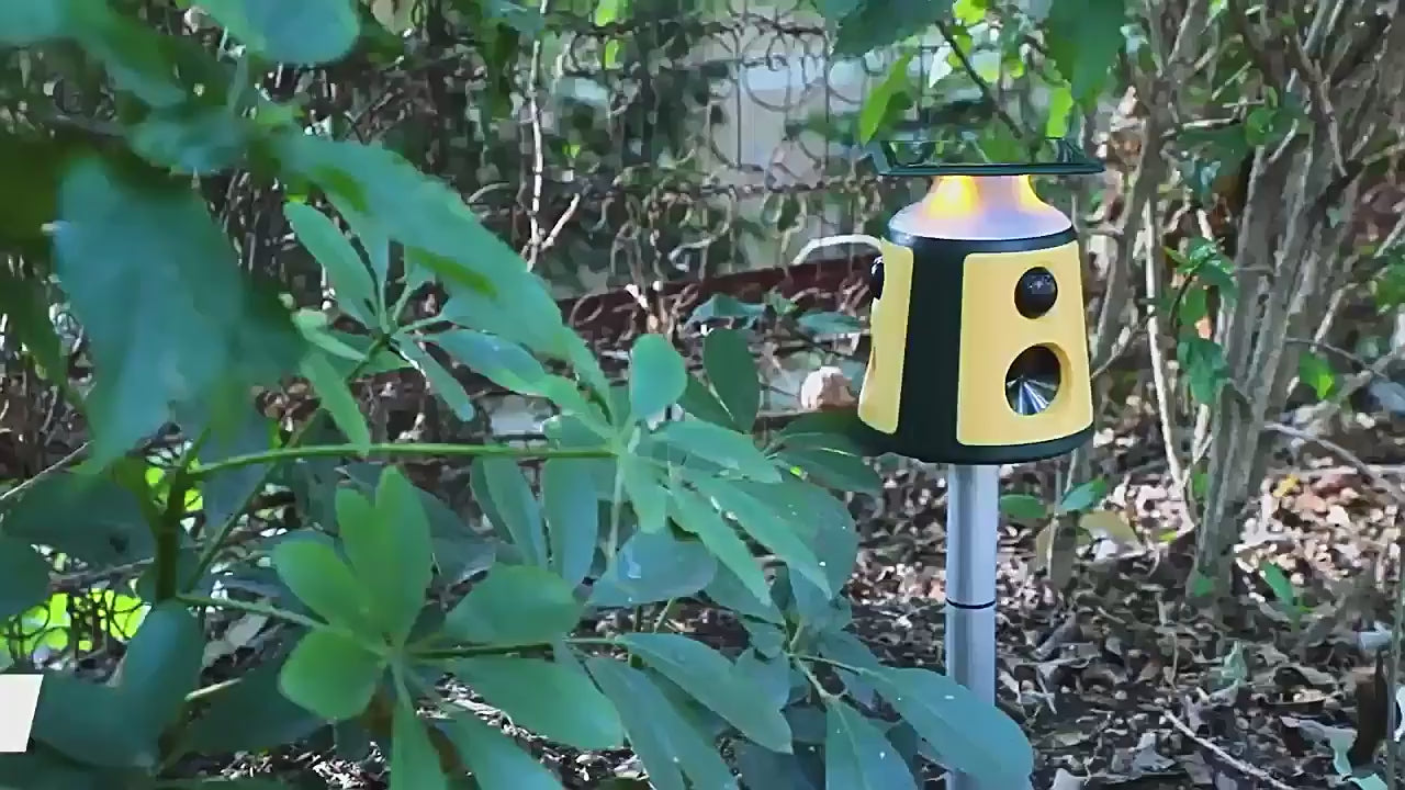 Load video: 360° Bio-Sonic Animal Repeller,Flame Eye + Solar Defense Modes Sonic/Strobe/Infrared