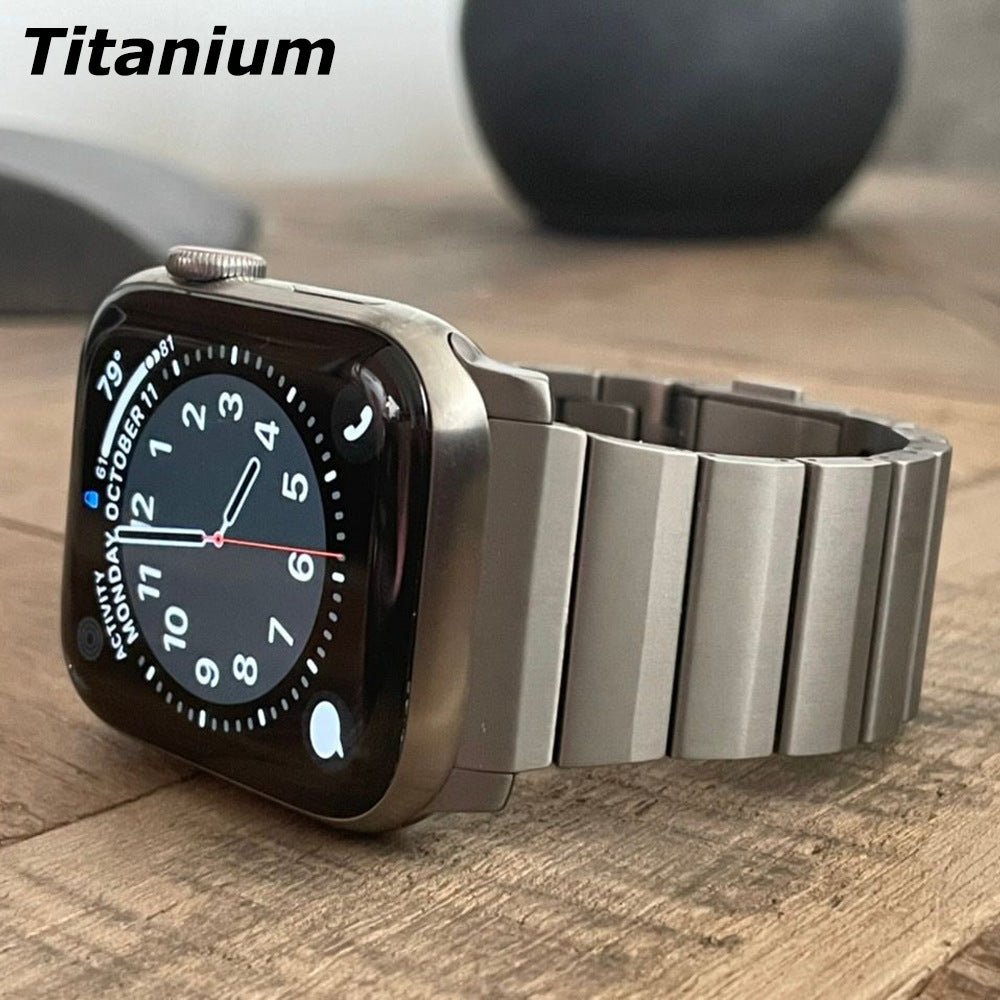 [Titanium Alloy Watch Band] Suitable for 49mm Apple Ultra Watch, smart watch stainless steel metal band, magnetic folding buckle - URANBATO
